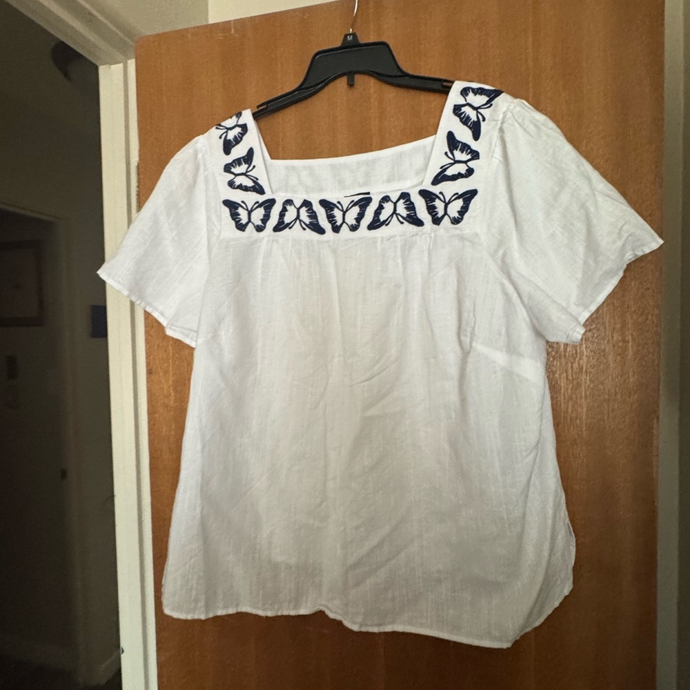 Talbots White and Navy Butterfly Embroidered Blouse